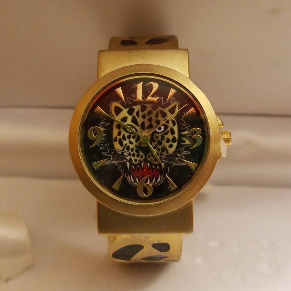 Jaguar/ Cheetah Watch